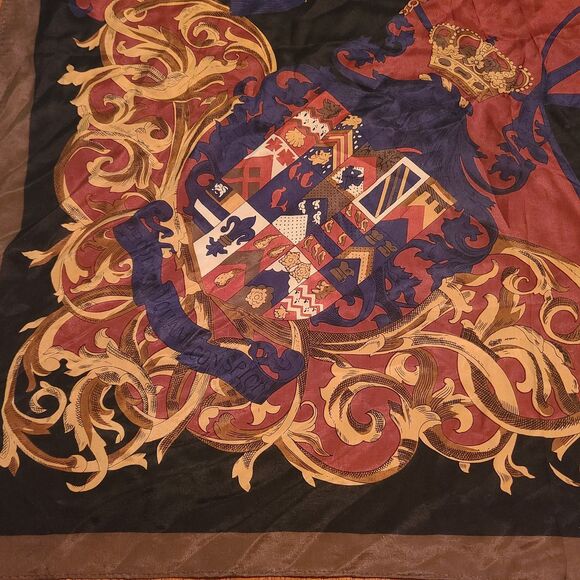 VTG Bill Blass Silk Scarf Black Brown Bordered 31 X 30 Coat Of Arms Regal - Picture 2 of 5